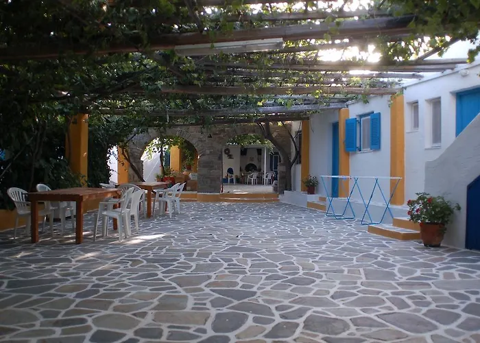 Ξενοδοχείο με διαμερίσματα Miltiadis 2*