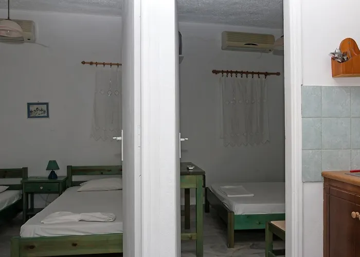 Ξενοδοχείο με διαμερίσματα Miltiadis 2*